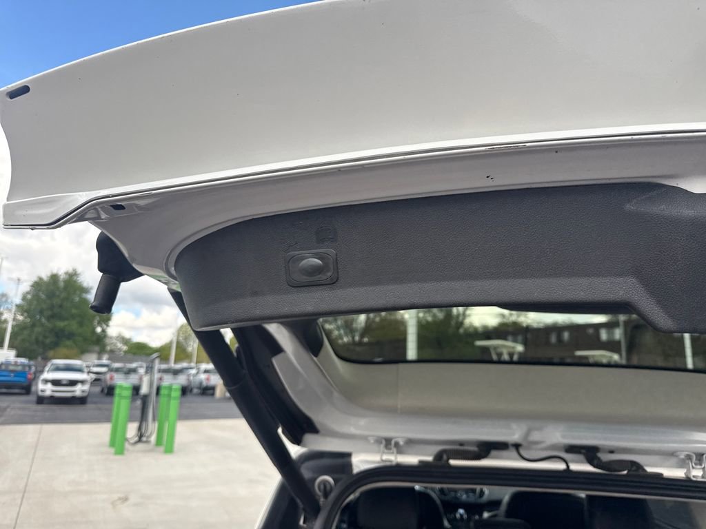 Used 2014 Ford Escape Titanium FWD image 13