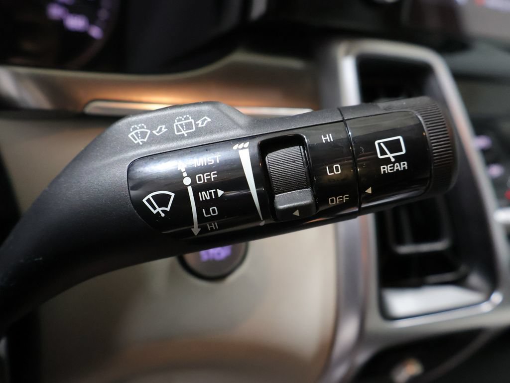Used 2023 Kia Sorento EX AWD/4WD image 43