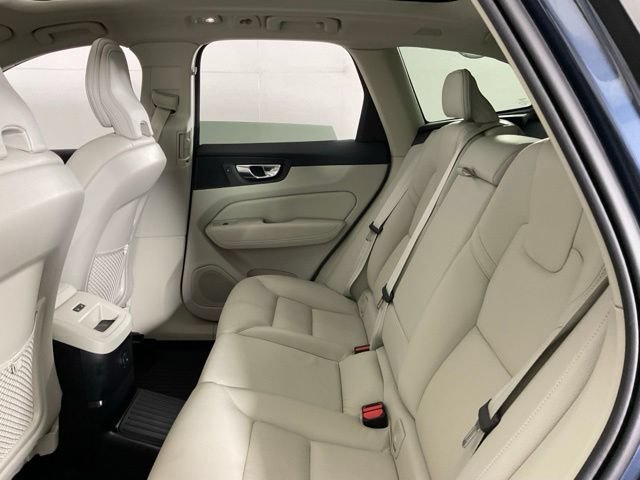 Used 2024 Volvo XC60 T8 Plus w/ Protection Package Premier AWD/4WD image 33