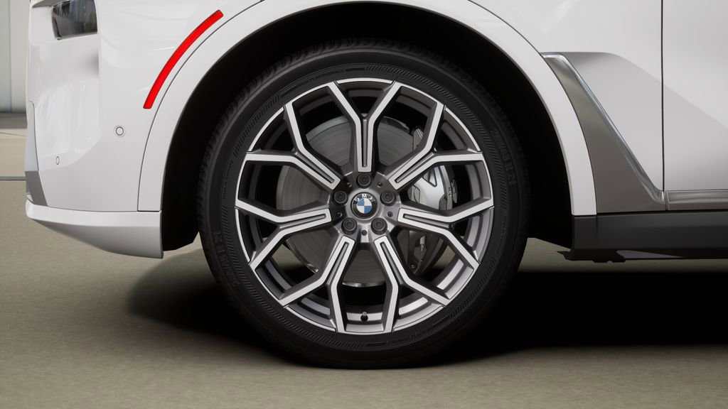 Used 2026 BMW X7 xDrive40i w/ Premium Package image 34