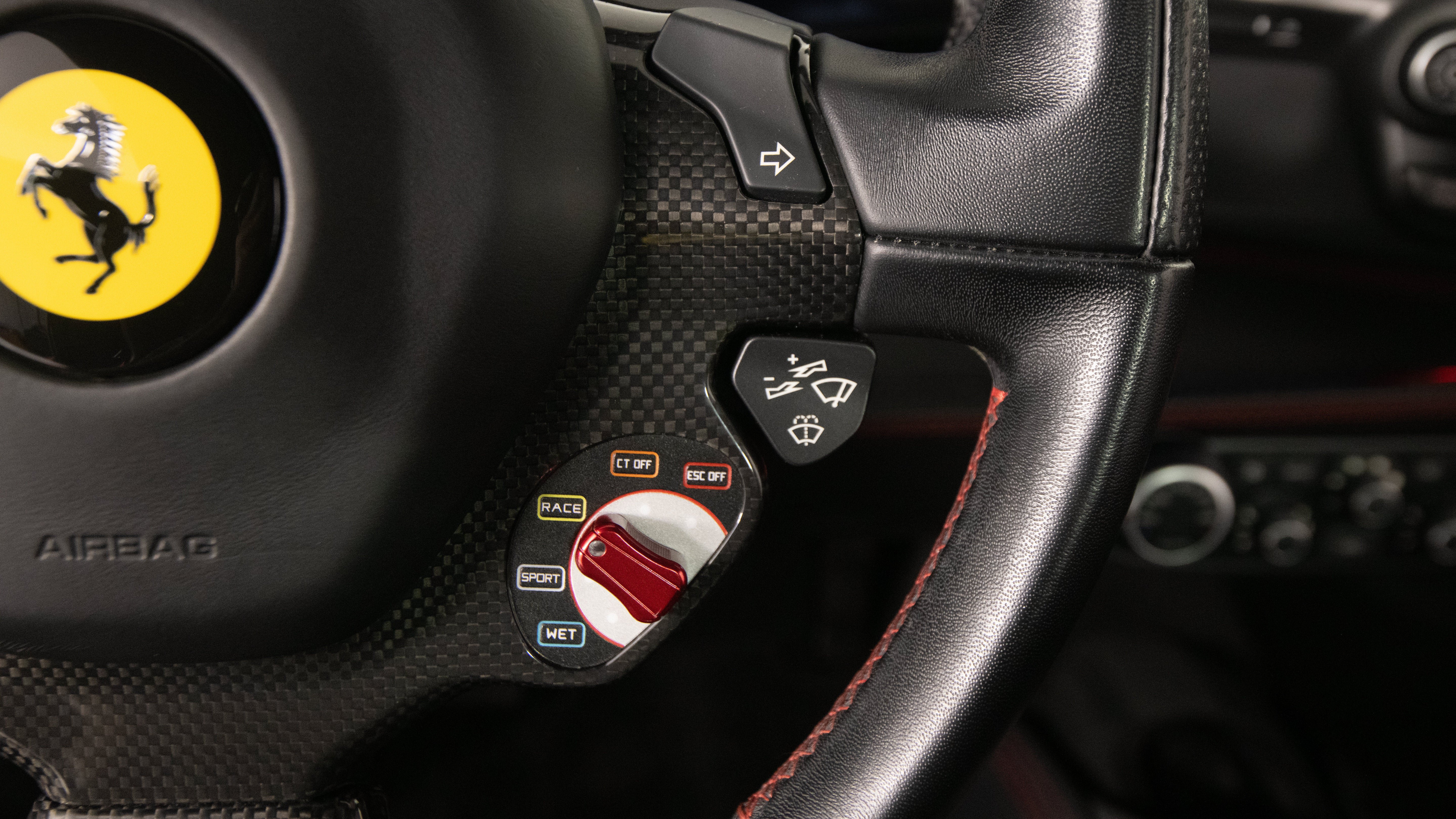 Certified 2018 Ferrari 488 GTB RWD image 30