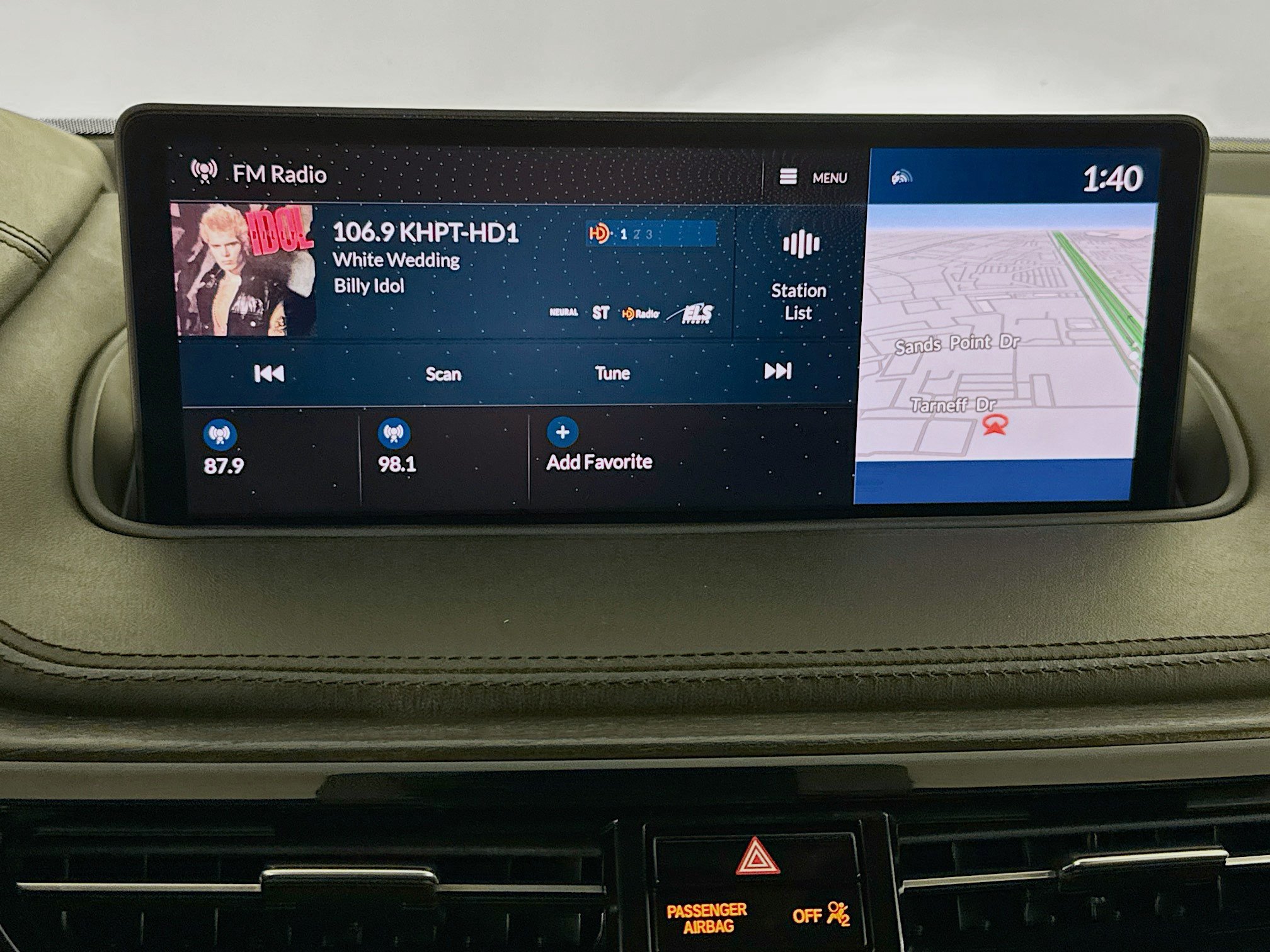 Used 2022 Acura MDX w/ Advance Package AWD/4WD image 16