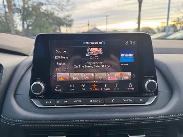 Used 2023 Nissan Rogue SV w/ SV Premium B Package image 18