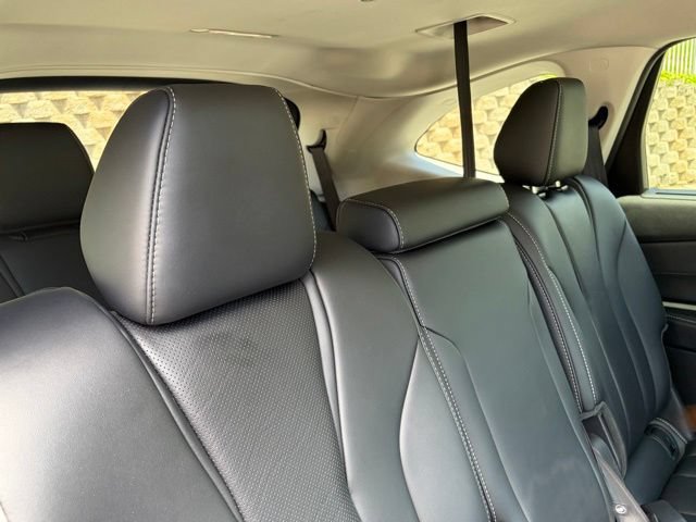 Used 2023 Acura MDX SH-AWD w/ Technology Package image 35