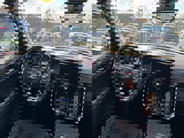 New 2026 GMC Acadia Denali w/ Super Cruise Package image 15