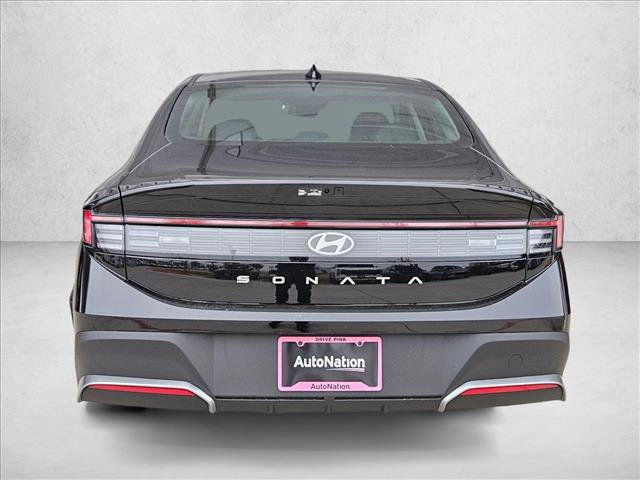 New 2026 Hyundai Sonata SE FWD image 8