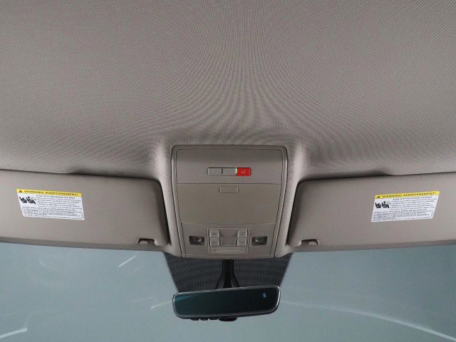 Used 2023 Volkswagen Atlas SE w/ Technology Package image 62