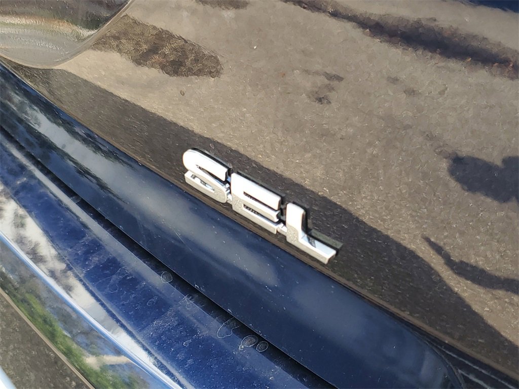 New 2026 Mitsubishi Outlander SEL image 8