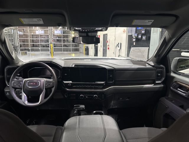 Used 2025 GMC Sierra 1500 Elevation image 30