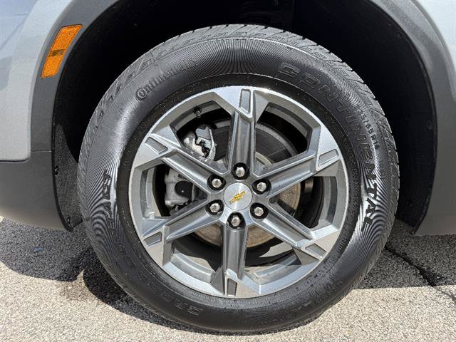 Certified 2025 Chevrolet Blazer LT AWD/4WD image 6