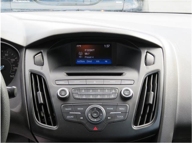 Used 2015 Ford Focus SE image 7