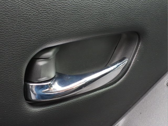 Certified 2025 Nissan Frontier SV AWD/4WD image 19