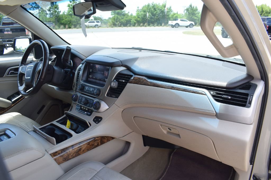 Used 2015 GMC Yukon Denali AWD/4WD image 16