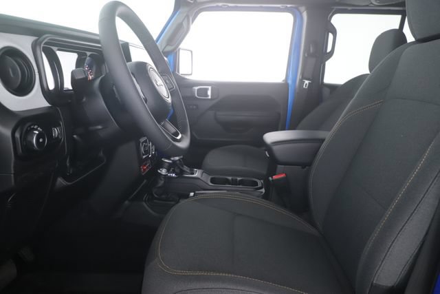 Used 2026 Jeep Wrangler Unlimited Sport AWD/4WD image 16