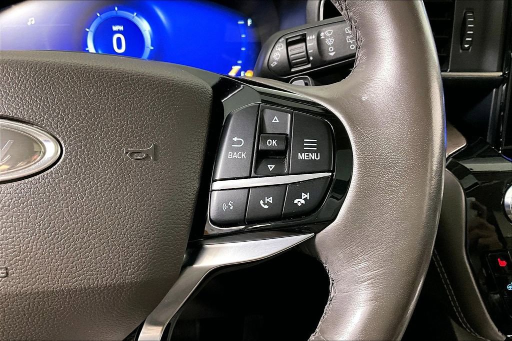 Used 2021 Ford Explorer Platinum w/ Equipment Group 601A image 19