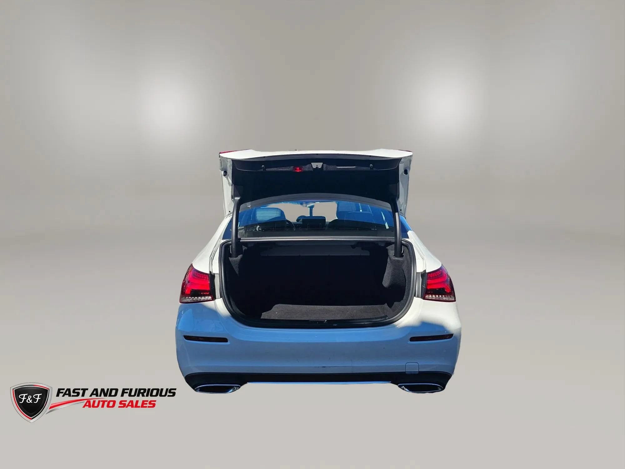 Used 2020 Mercedes-Benz A 220 4MATIC w/ Premium Package image 8