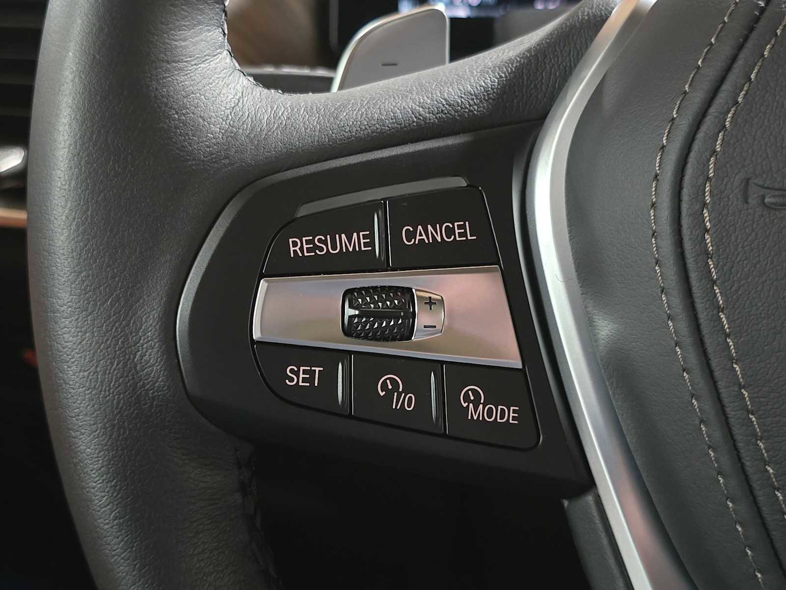 Used 2026 BMW X5 xDrive50e image 33