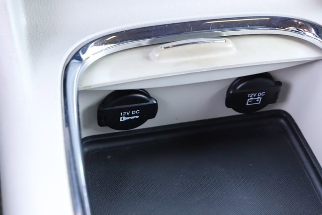Used 2017 Dodge Grand Caravan SXT image 28