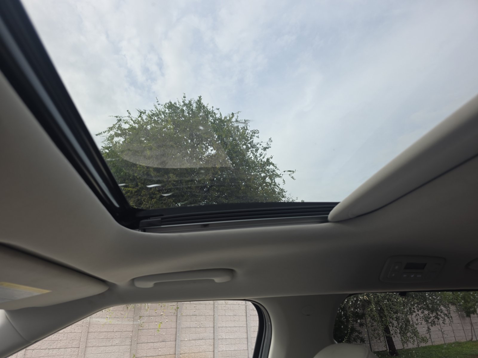 Certified 2025 Kia Carnival SX Prestige FWD image 16