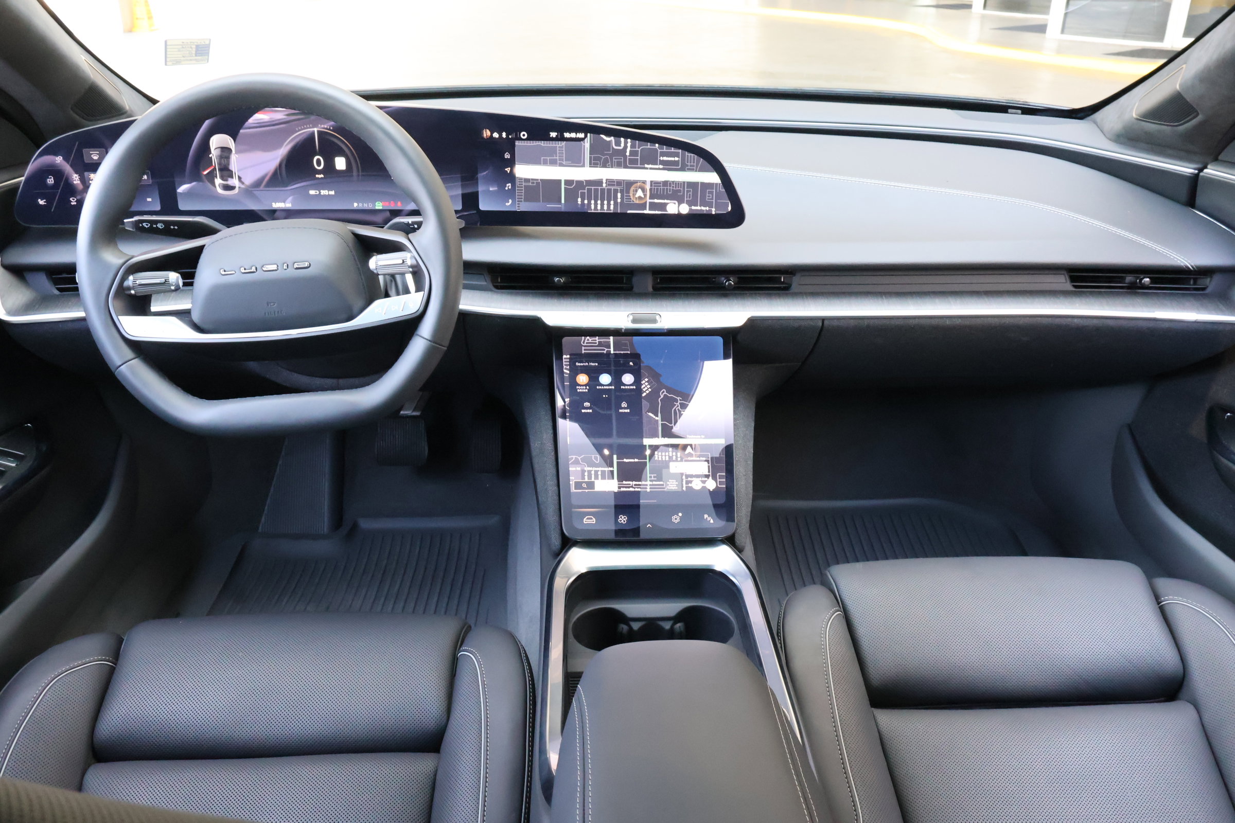 Used 2026 Lucid Air Touring image 17