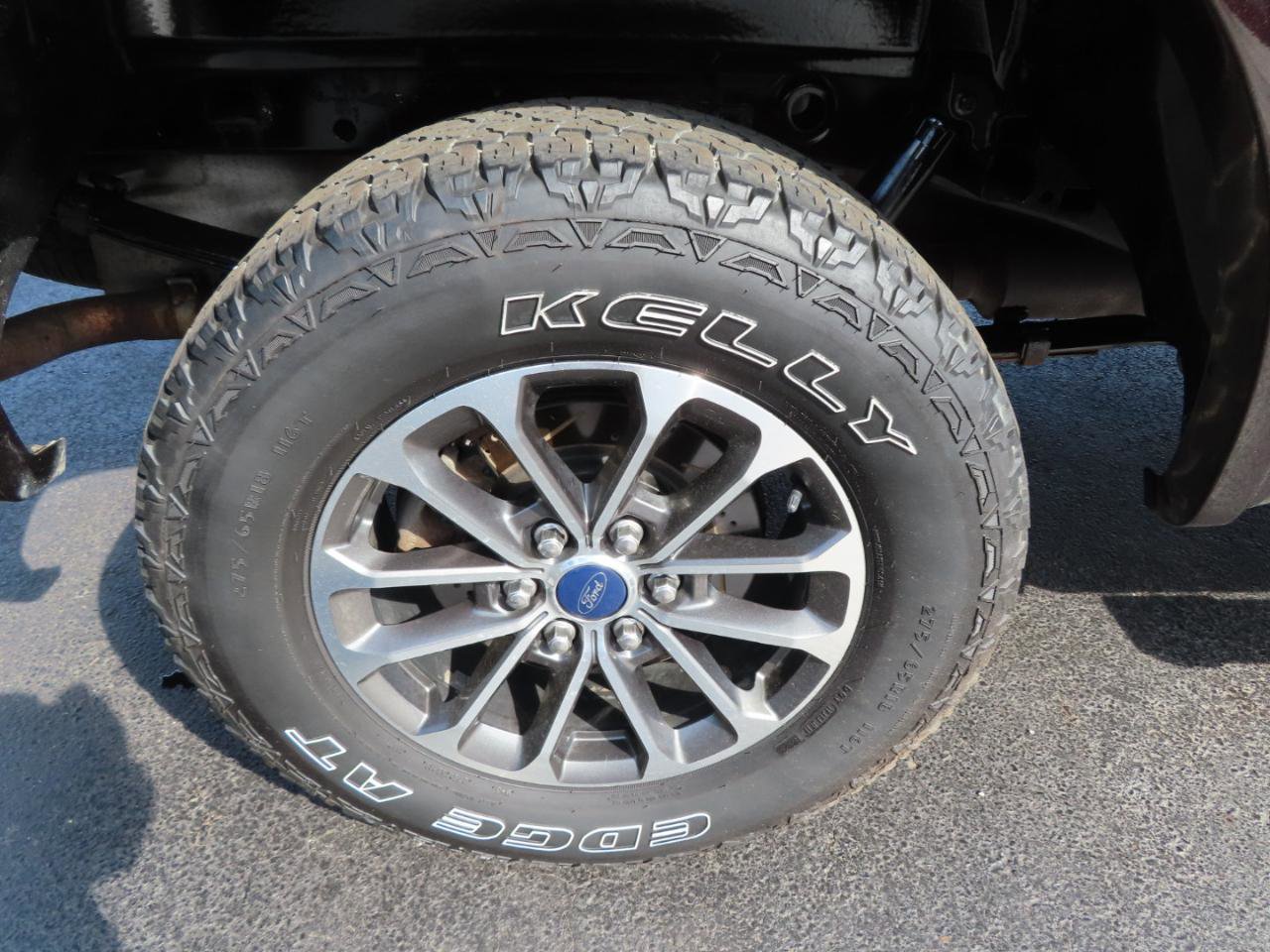 Used 2018 Ford F150 XLT w/ Equipment Group 302A Luxury image 22