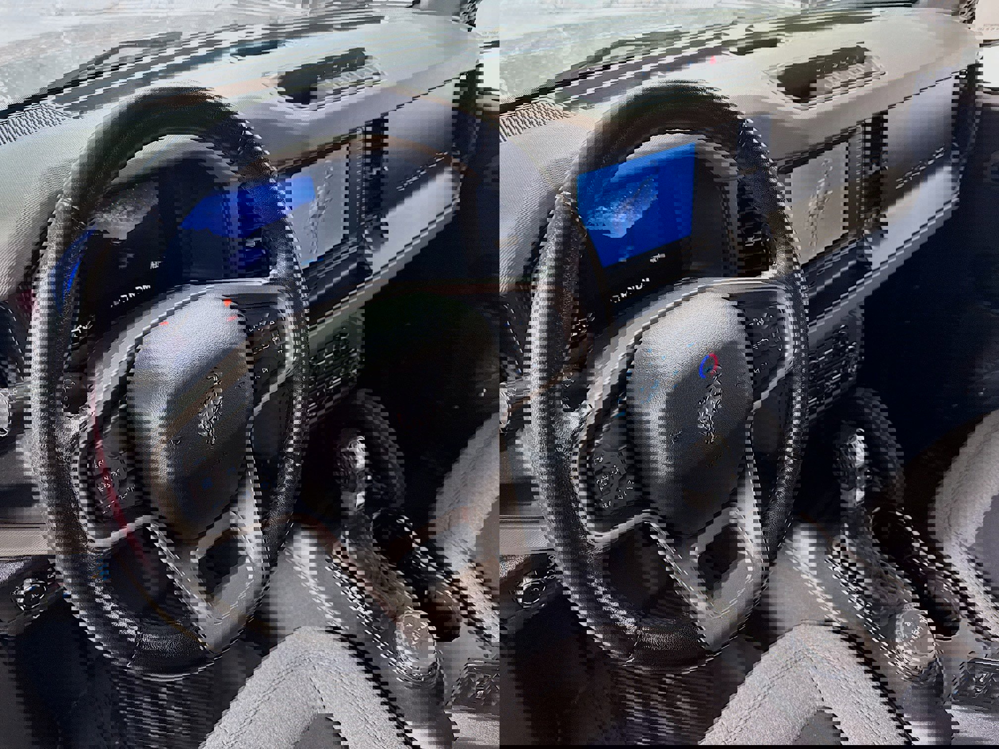 Used 2022 Ford Bronco Big Bend image 10