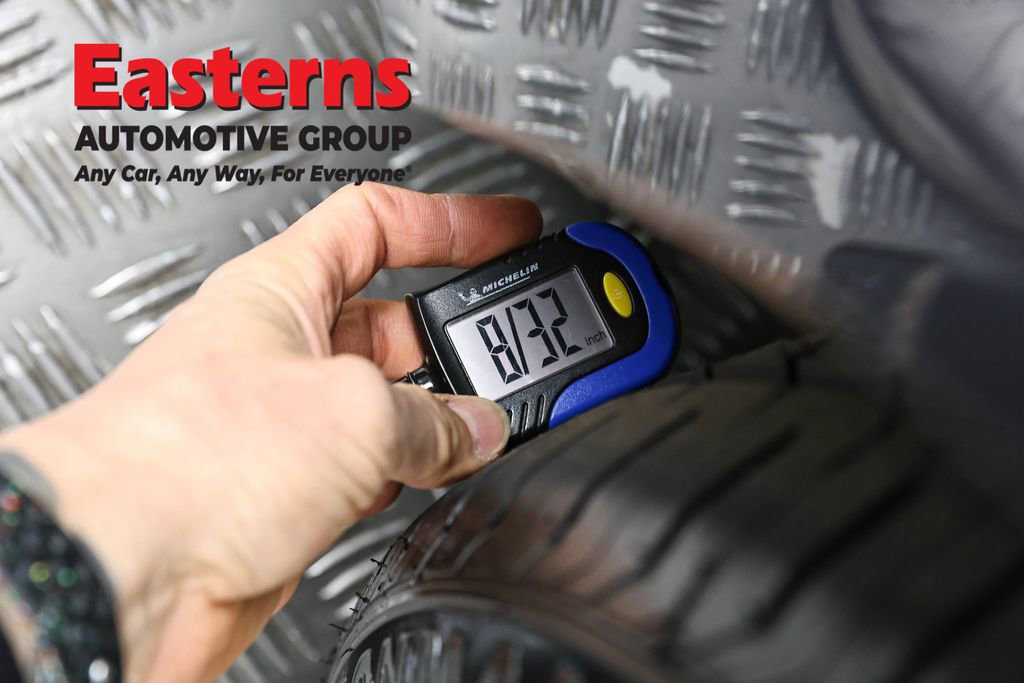 Used 2019 Tesla Model 3 Standard Range RWD image 23