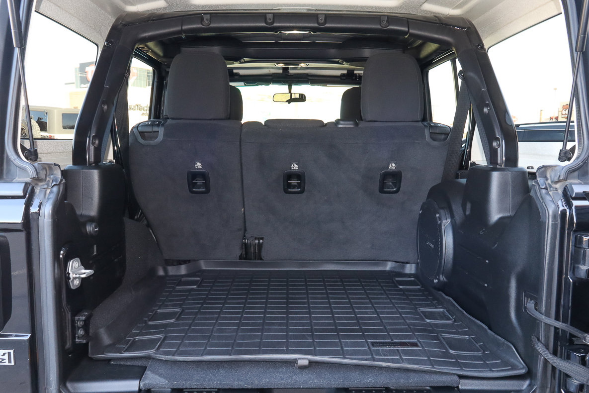 Used 2020 Jeep Wrangler Unlimited Sport image 9
