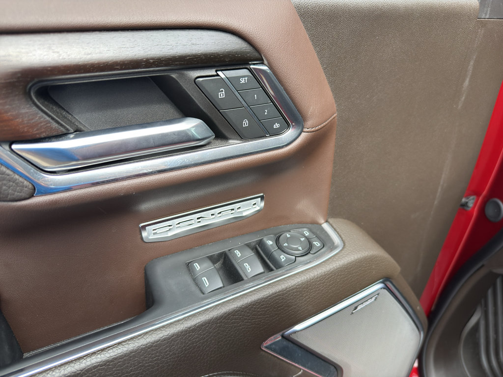 Used 2024 GMC Sierra 1500 Denali AWD/4WD image 11