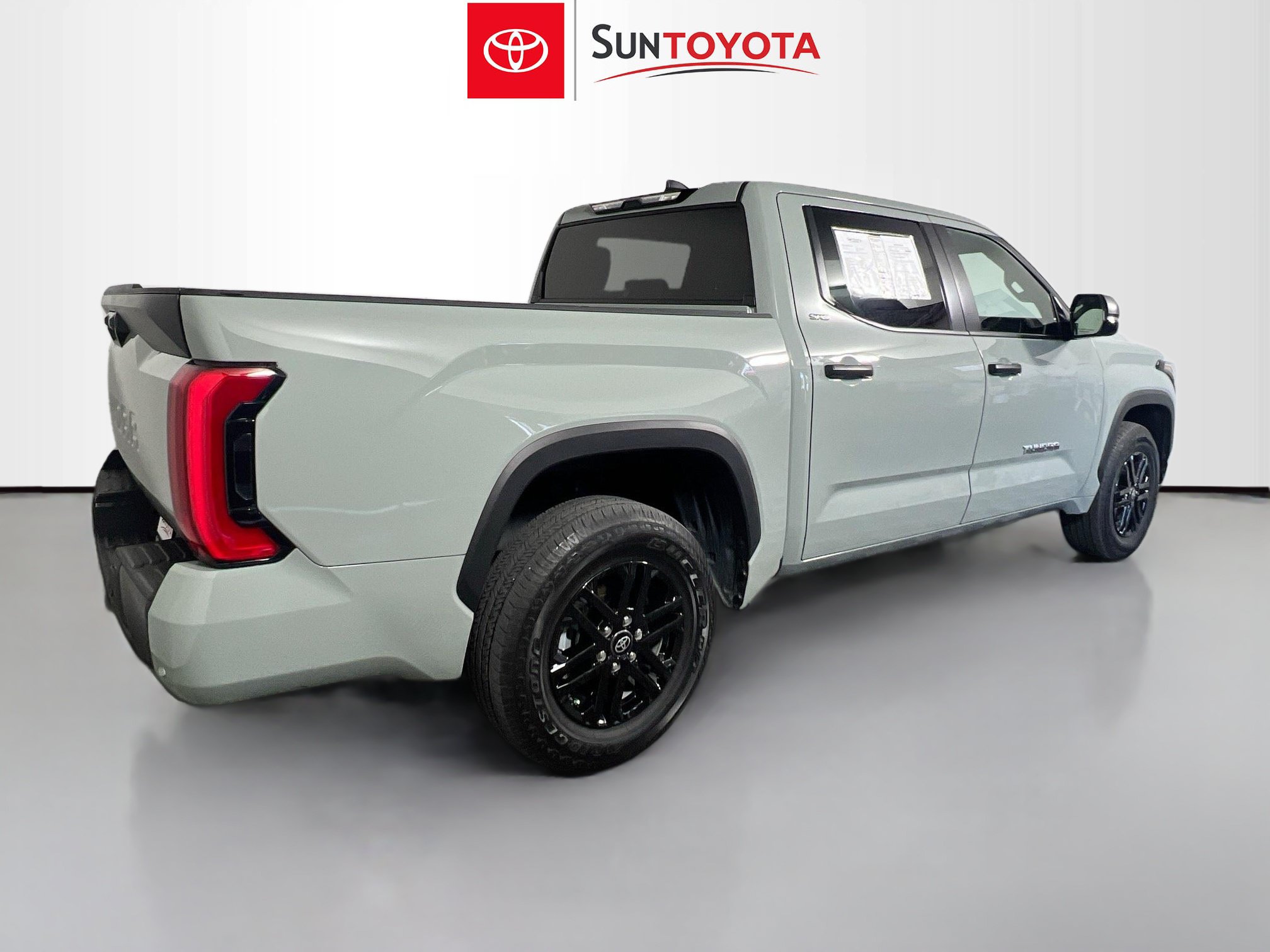 Used 2025 Toyota Tundra SR5 w/ SR5 Convenience Package RWD image 4