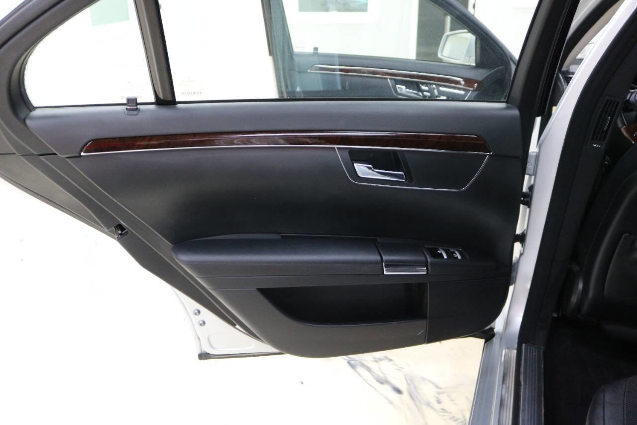 Used 2013 Mercedes-Benz S 550 4MATIC image 88