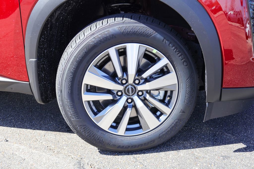 New 2026 Nissan Pathfinder SL image 18