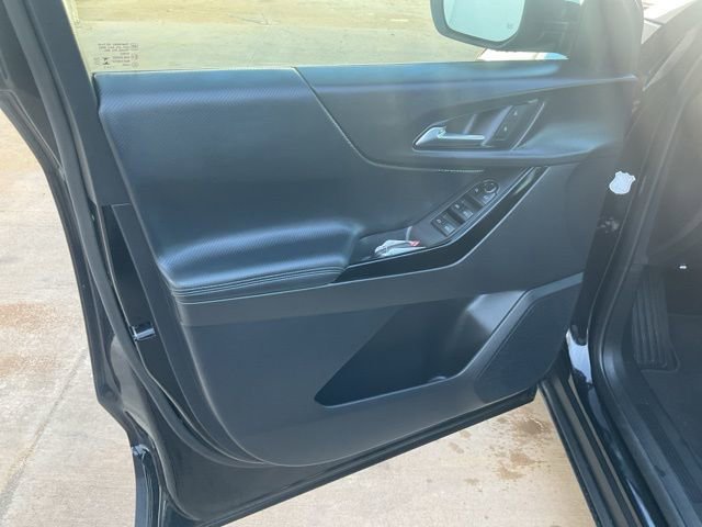 Used 2025 Chevrolet Equinox LT AWD/4WD image 5