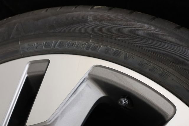 Used 2023 Subaru Legacy Limited image 46