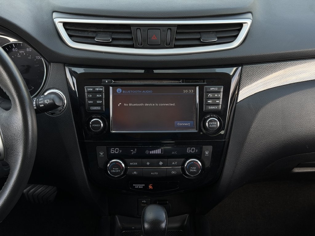 Used 2016 Nissan Rogue SL AWD/4WD image 17