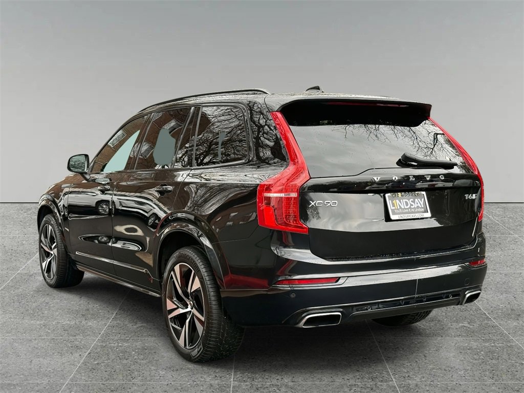 Used 2020 Volvo XC90 T6 R-Design image 12