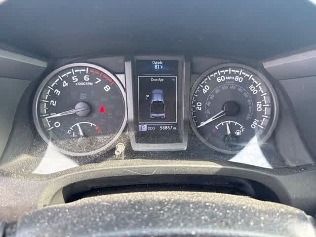 Used 2022 Toyota Tacoma TRD Off-Road AWD/4WD image 15