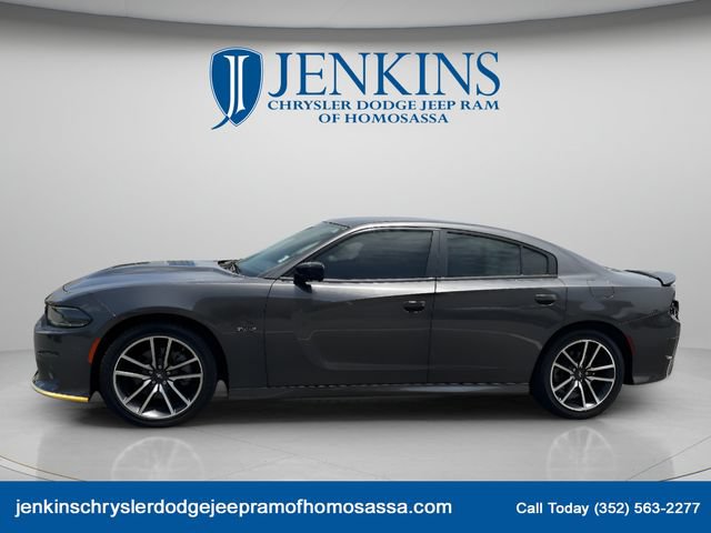 Used 2023 Dodge Charger R/T w/ Plus Group RWD image 10