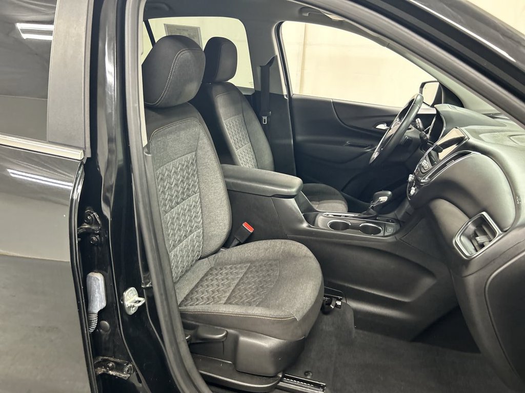 Certified 2022 Chevrolet Equinox LT AWD/4WD image 22