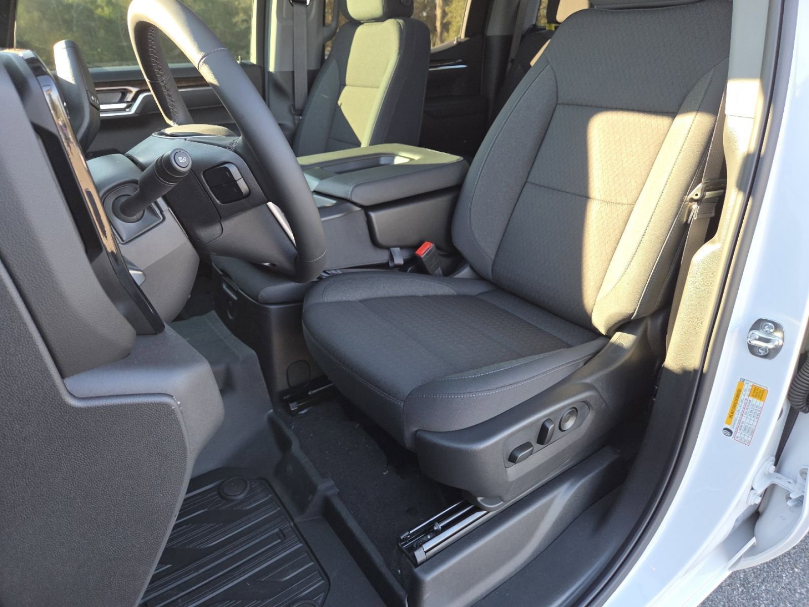 New 2026 GMC Sierra 1500 Elevation image 26