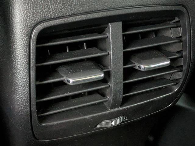 Used 2021 Ford Escape Titanium w/ Class II Trailer Tow Package image 18