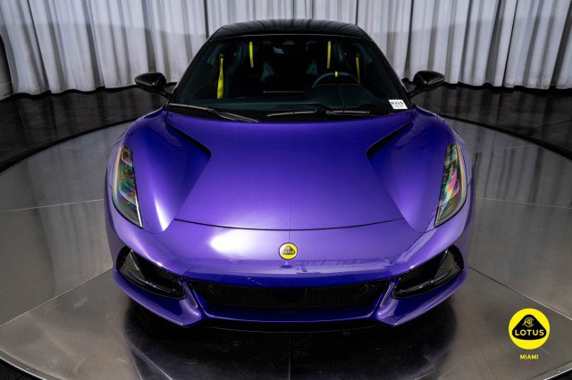 New 2026 Lotus Emira SE image 3