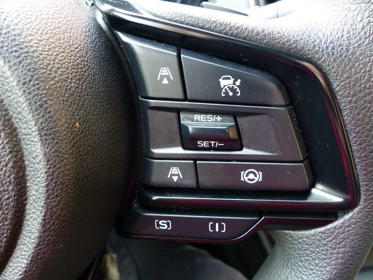 Used 2024 Subaru Crosstrek 2.0i Premium AWD/4WD image 22