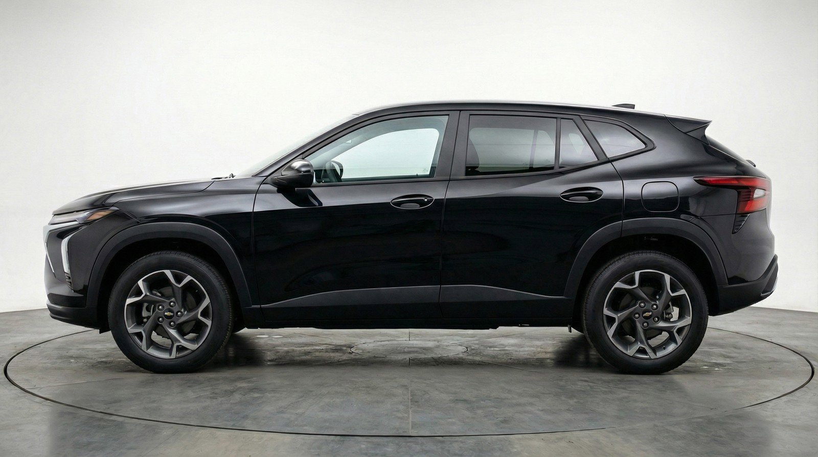 Used 2025 Chevrolet Trax LT image 5