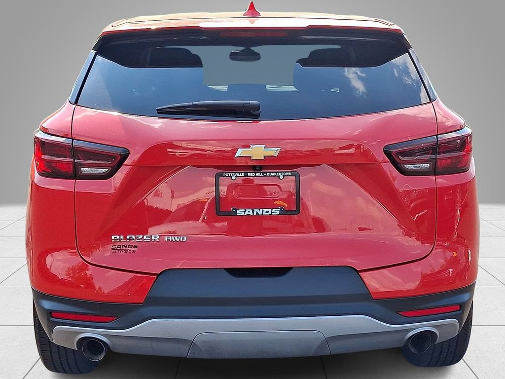 Used 2025 Chevrolet Blazer LT AWD/4WD image 7