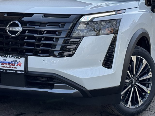 New 2026 Nissan Pathfinder Platinum w/ Cargo Package image 32