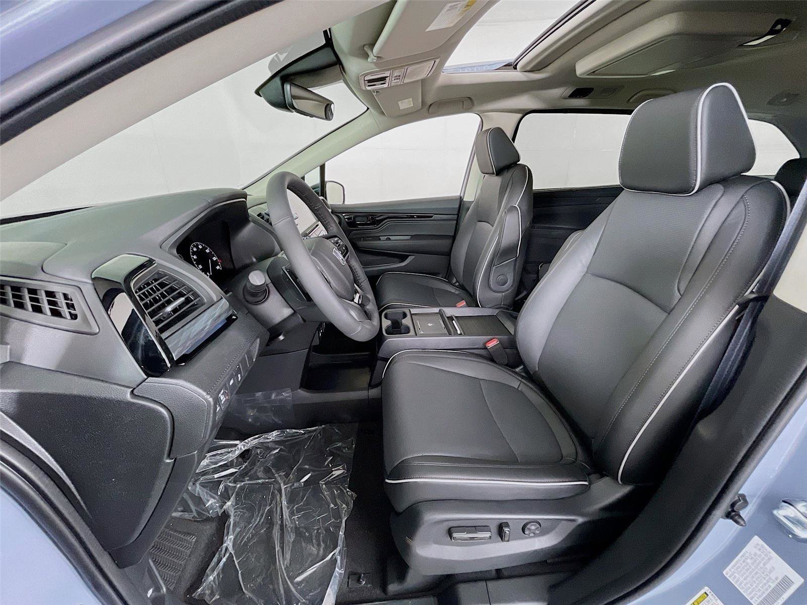 New 2026 Honda Odyssey Elite image 18