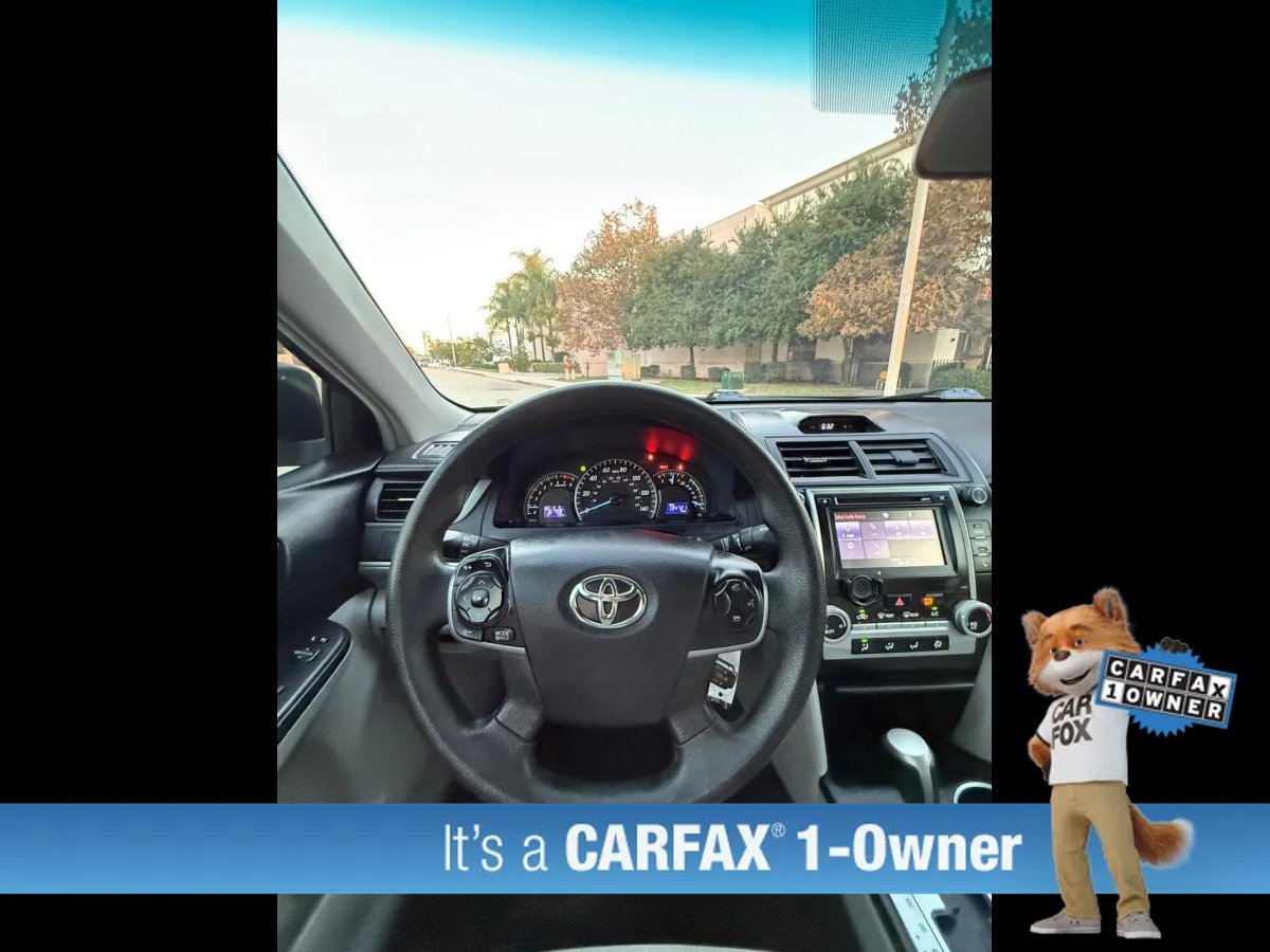 Used 2014 Toyota Camry LE FWD image 40