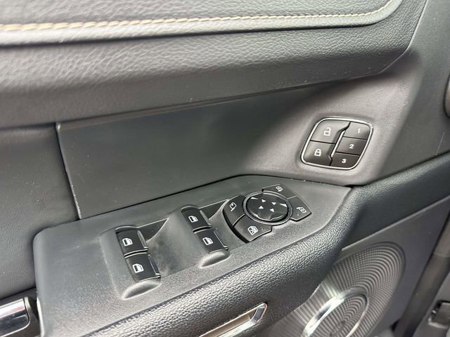 Used 2024 Ford Expedition XLT image 31