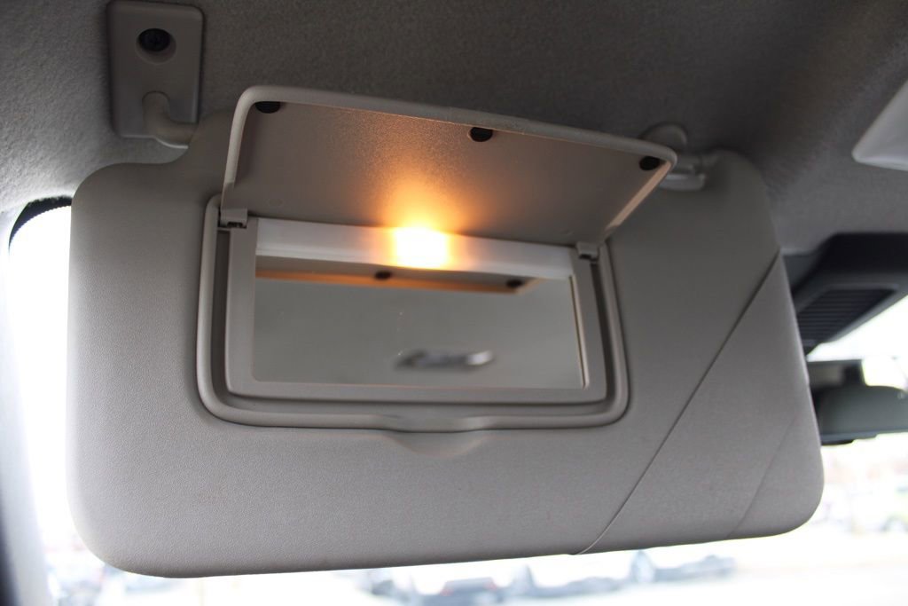 Used 2023 Nissan Kicks SR w/ SR Premium Package image 43